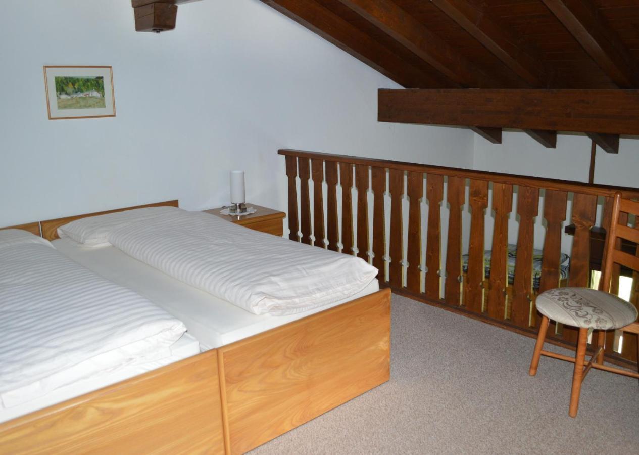 Residenz La Mora Apartment ลา ปุนท์-ชามูเอส-เชอ ภายนอก รูปภาพ