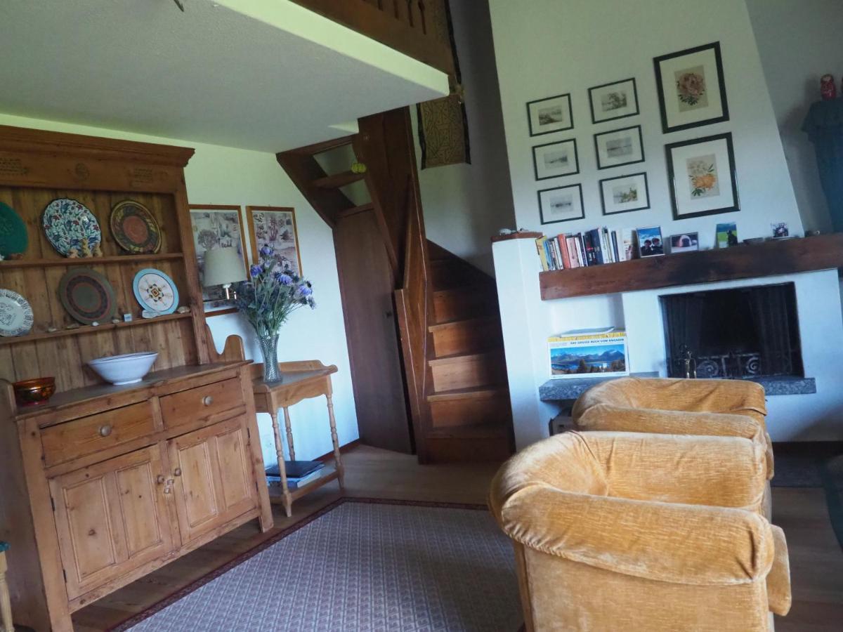 Residenz La Mora Apartment ลา ปุนท์-ชามูเอส-เชอ ภายนอก รูปภาพ