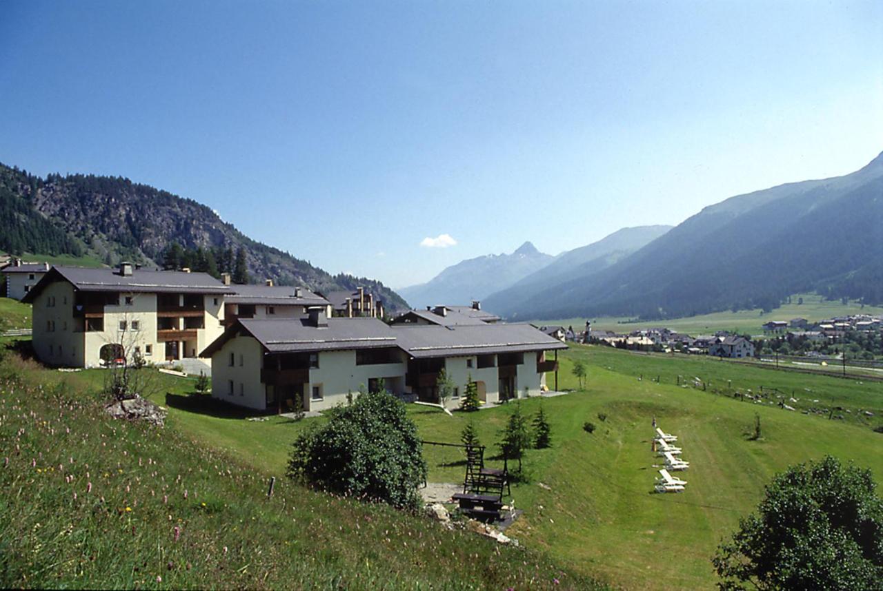 Residenz La Mora Apartment ลา ปุนท์-ชามูเอส-เชอ ภายนอก รูปภาพ