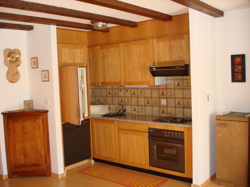 Residenz La Mora Apartment ลา ปุนท์-ชามูเอส-เชอ ห้อง รูปภาพ